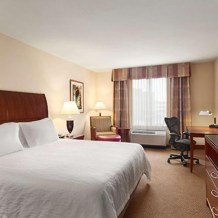 Hilton Garden Inn Бартълсвил Екстериор снимка